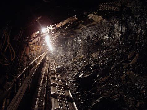 West Virginia coal mine to close, laying off 180 workers - Farm and Dairy