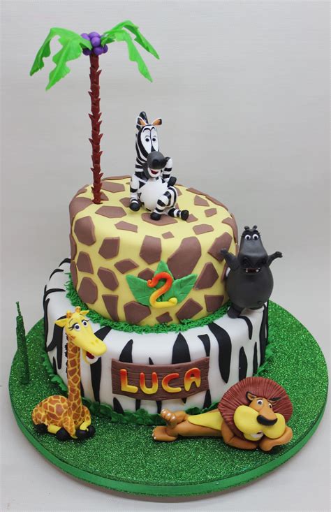 Madagascar Cake by Violeta Glace | Animal birthday cakes, Madagascar cake, Animal cakes