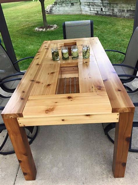 Diy Patio Table With Cooler