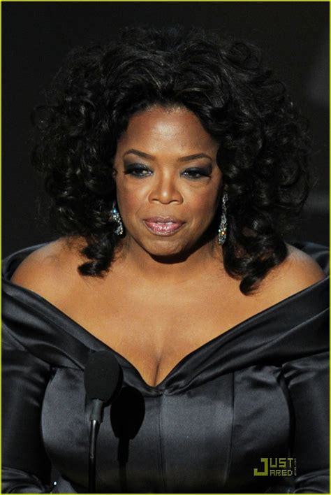 Oprah Winfrey - Oscars 2011 Presenter: Photo 2523859 | 2011 Oscars ...