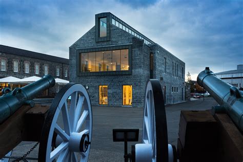 Enniskillen Castle Museum / Kriterion Conservation Architects | ArchDaily