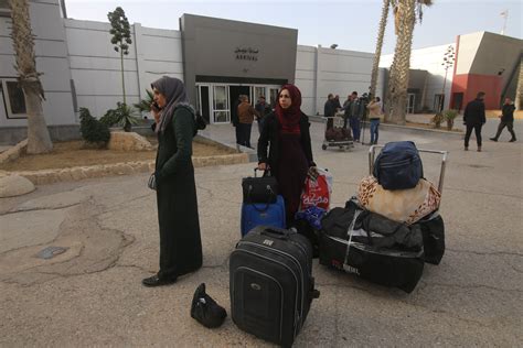 Foreigners stranded at Gaza-Egypt border amid escalating conflict ...