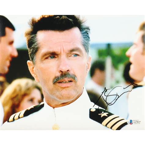 Tom Skerritt Signed "Top Gun" 8x10 Photo (Beckett) | Pristine Auction