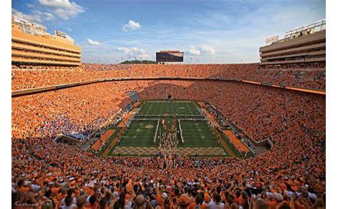 Pix For > Tennessee Vols Football Stadium | Football stadiums, Stadium ...