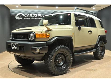 TOYOTA FJ CRUISER COLOR PACKAGE | 2016 | GOLD | 63244 km | details ...