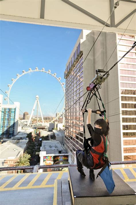 The LINQ Promenade - Your Ultimate Guide on What to Eat See and Do