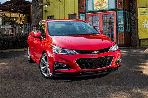 2018 Chevrolet Cruze VIN Check, Specs & Recalls - AutoDetective