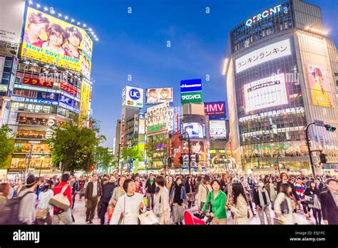 The Shibuya Crossing at night, Tokyo, Japan Stock Photo - Alamy