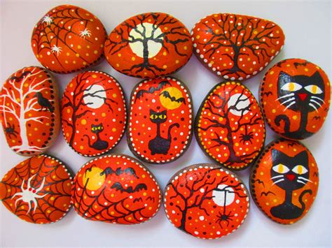 Halloween Painted Rocks