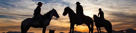 Cowboys at Sunset 4K wallpaper download