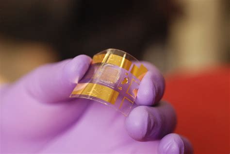 Record-setting flexible phototransistor revealed - Electronics-Lab.com