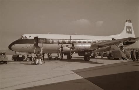 VICKERS VISCOUNT Aircraft History Pictures and Facts