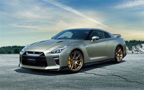 2023 Nissan GT-R photos - 1/1 - The Car Guide