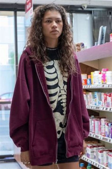 The Best Outfits from Euphoria Season 1 | Euphoria clothing, Zendaya ...