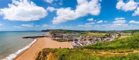 19 Fun Things to do in Bridport (and West Bay) in Dorset