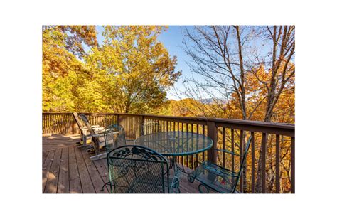 Pigeon Forge Vacation Rentals - Cabin Lodge - American Patriot Getaways - Absolutely Fabulous ...
