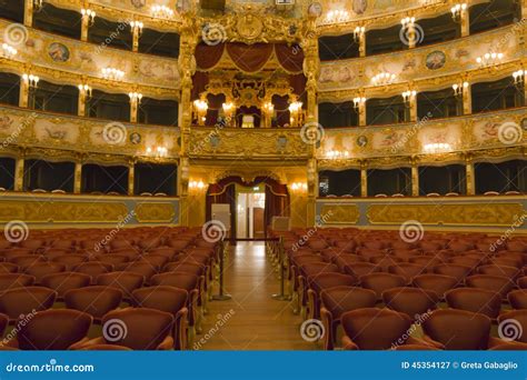 Interior of La Fenice Theatre. Editorial Photography - Image of luxury ...