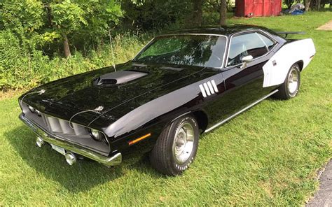 Black 1971 Plymouth Hemi Cuda - My Dream Car