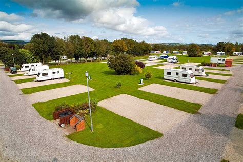 Find the Best Touring Caravan Sites in North Yorkshire - Pitchup®