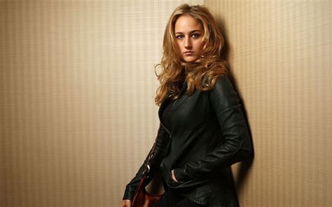 Download Leelee Sobieski Movie Walk All Over Me HD Wallpaper