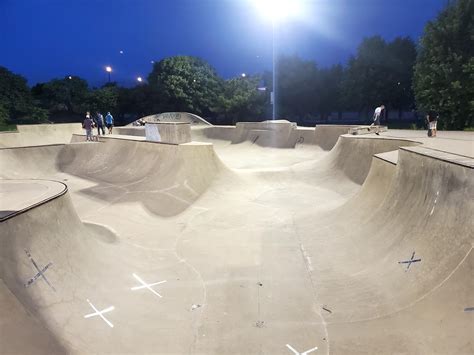 Mat Hoffman Action Sports Park - Skatedex