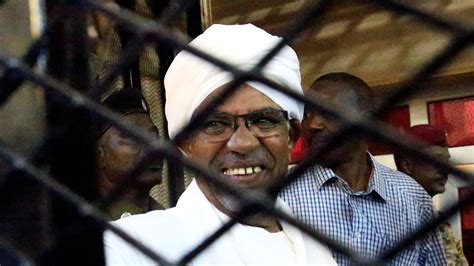 Omar al Bashir trial: Ex-Sudan leader had 'key to palace room filled ...