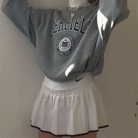 Soft Girl Outfits, Chill Outfits, Cute Outfits, Gray Tennis Skirt ...