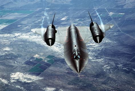 Major Brian Shul's SR-71 "speed check" story is still the stuff of ...