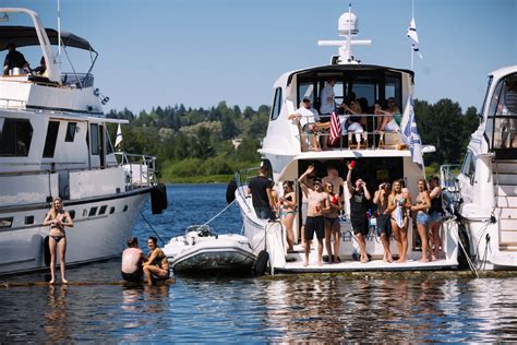 Photos: Thousands come out for Seattle Yacht Club's Opening Day | Seattle Refined