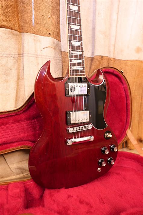 2014 Gibson SG Standard Cherry Red > Guitars Electric Solid Body ...