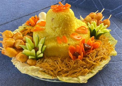 Resep Nasi Tumpeng / Nasi Kuning oleh Ummu.uk - Cookpad