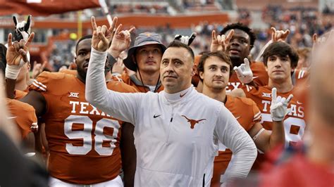 Texas football welcomes new coaching staff – The Daily Texan