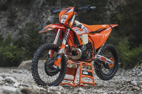 2024 Ktm 300 Xc-W Review - Eilis Harlene