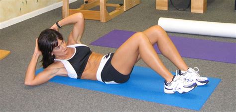 Oblique Crunches - Abs Exercise Guide with Photos