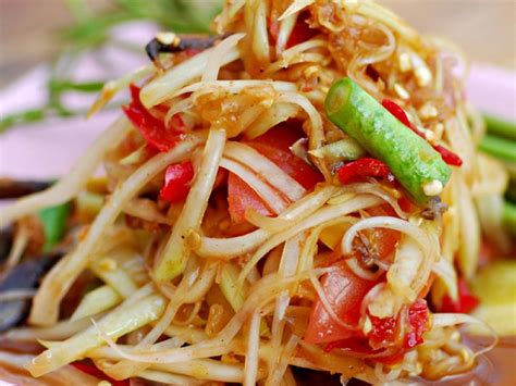 Recipe Tum Mak Hoong - Laos Style Papaya Salad | Ancient Cookware