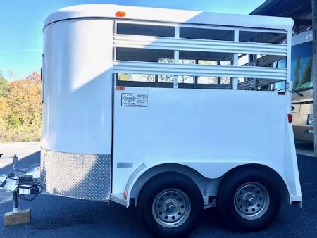 Horse Trailer Rentals. Lexington and Columbia South Carollna, Upscale Horse Trailers for rent ...