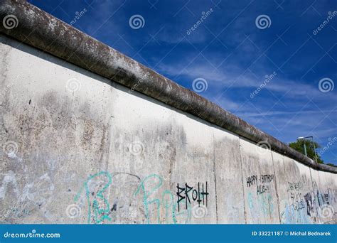 Berlin Wall Memorial with Graffiti. Stock Image - Image of backdrop ...