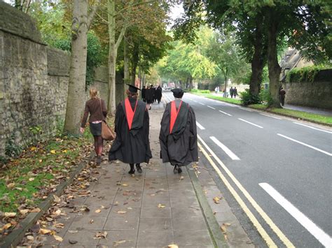 File:Academic dress Oxford walking.jpg - Wikipedia, the free encyclopedia