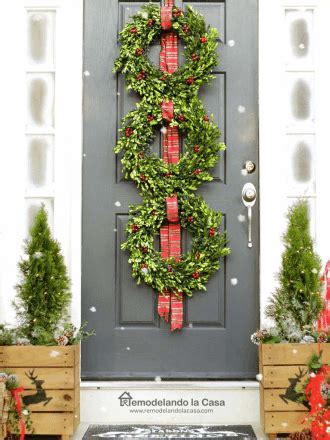Christmas Front Porch with Boxwood Wreath Trio | Decorating with ...