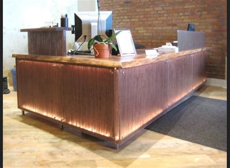 Charming-Rustic-Reception-Desk-Ideas-For-Small-Office-Interior-Design ...