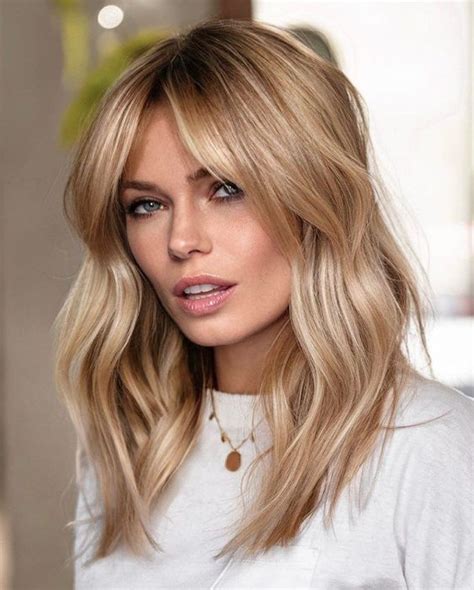 2023 Hair Color Trends For Women – Different Haircuts For Women Layers Bangs Milk Tea Hair ...