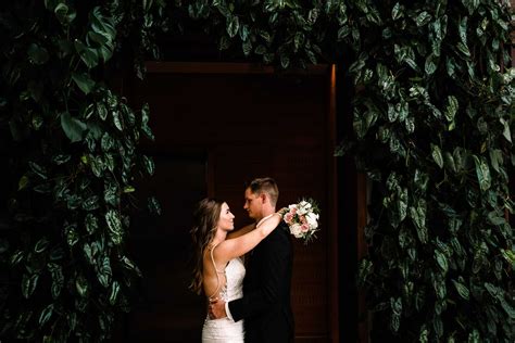 Best Small Wedding Venues in Tampa, FL (Intimate & Micro Weddings)