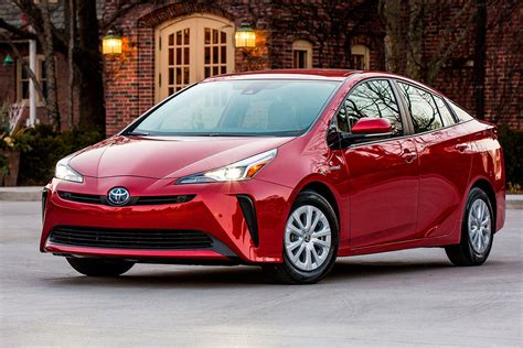 2019 Toyota Prius hybrid adds all-wheel drive to attributes | HeraldNet.com