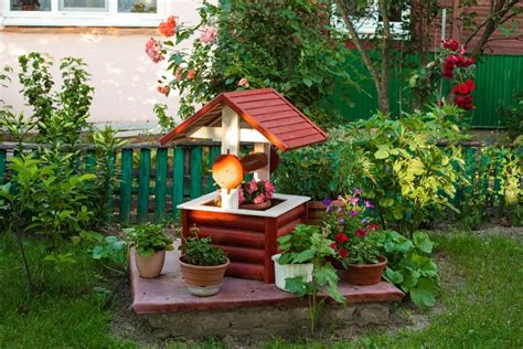 Top 10 Outdoor Garden Ideas for Small Spaces | Green Era Agri