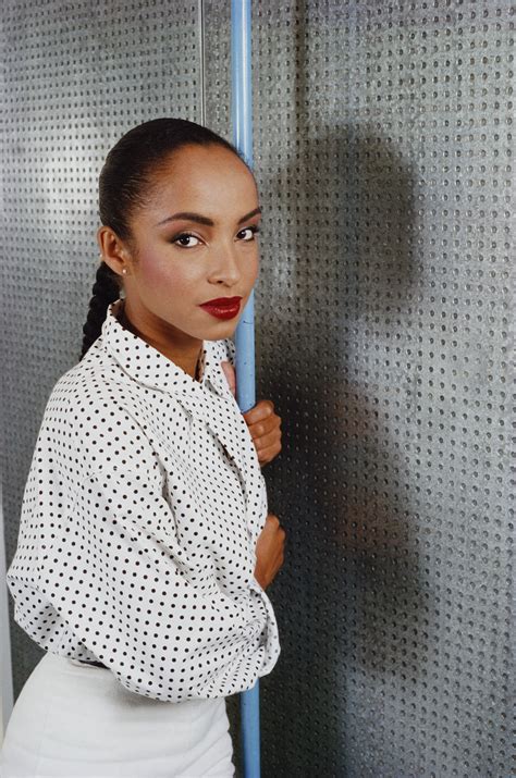 Woman Crush Wednesday: Singer Sade Adu's Best Beauty Looks | Glamour