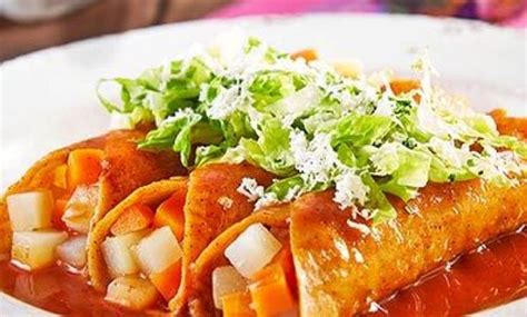 Receta Enchiladas Michoacanas | Comidas sin carne, Recetas de cocina mexicana, Comida