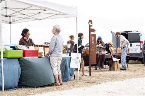 Farmers Market at Herff Farm Extends Season - The Cibolo Center for Conservation