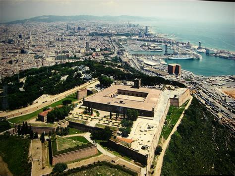 BARCELONA: CASTLE OF MONTJUÏC ~ Beautiful places of Barcelona and Catalonia