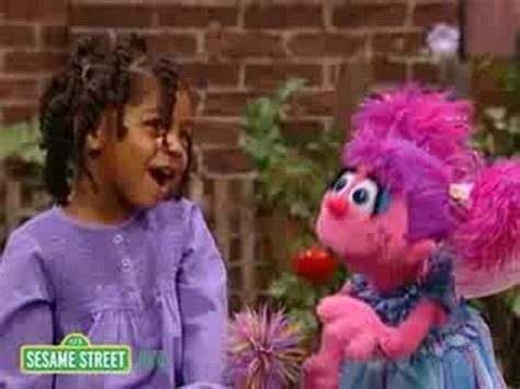 Sesame Street Abby Cadday Talking Plush Sings mp4 3gp flv mp3 video indir