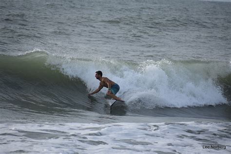 Garden City Pier Surf Photo by Lee Norberg | 8:28 am 23 Sep 2017